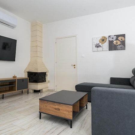 Maple Oak Apartment 102 Larnaca Exterior photo
